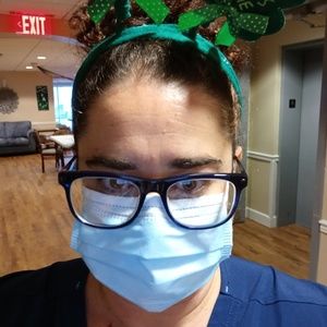 Meet your Posher, Monica